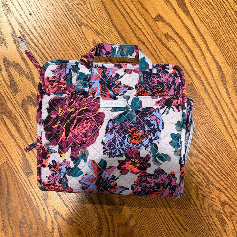 Vera Bradley Toiletry Floral Hanging Organizer Bag - Picture 2 of 2